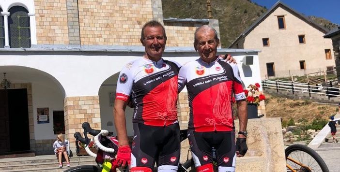 Beppe Costamagna con il figlio Silvio all'arrivo a Sant'Anna di Vinadio Beppe Costamagna con il figlio Silvio all'arrivo a Sant'Anna di Vinadio