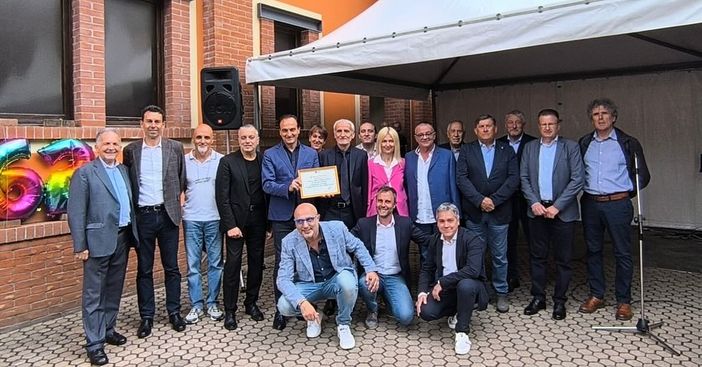 La cooperativa vitivinicola Terrenostre di Cossano Belbo festeggia i 62 anni di attività con una grande festa La cooperativa vitivinicola Terrenostre di Cossano Belbo festeggia i 62 anni di attività con una grande festa