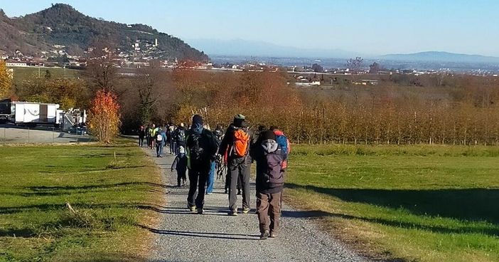 Trekking “a passo lento”, ripartono le passeggiate per tutti tra Envie e Rifreddo