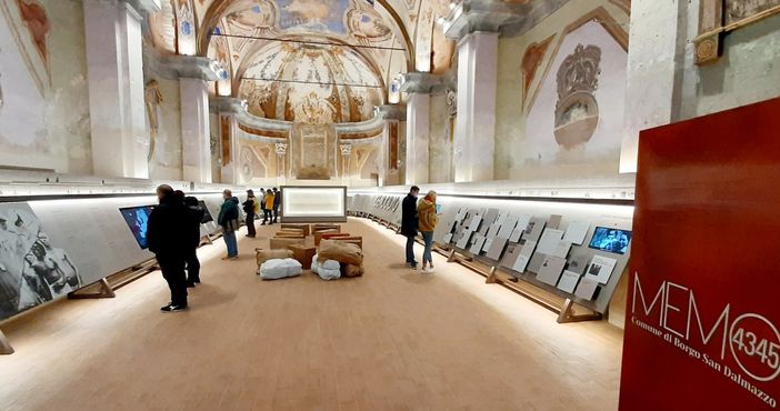 Borgo San Dalmazzo: MEMO4345 aperto durante le festività di primavera