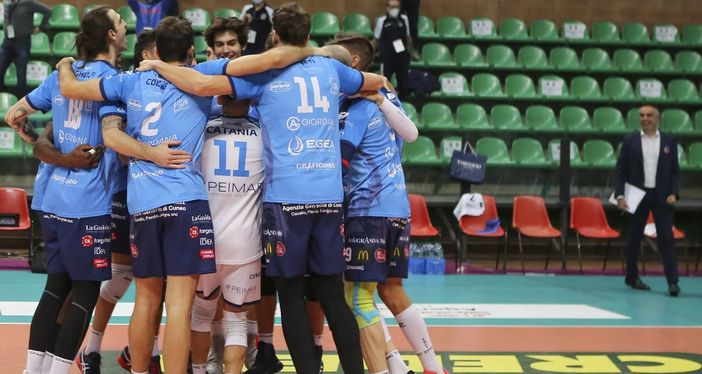 Volley maschile: Cuneo sfida Bergamo nella semifinale di Del Monte ® Coppa Italia A2/A3 Volley maschile: Cuneo sfida Bergamo nella semifinale di Del Monte ® Coppa Italia A2/A3