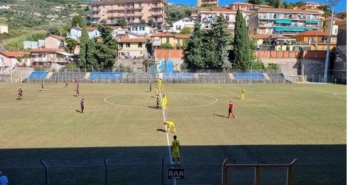 Calcio Serie D: il Fossano cade sul campo dell'Imperia, blues sconfitti 2-1 (rileggi la webcronaca) Calcio Serie D: il Fossano cade sul campo dell'Imperia, blues sconfitti 2-1 (rileggi la webcronaca)