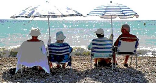 Cuneo, aperte le iscrizioni per il soggiorno marino per anziani a Diano Marina