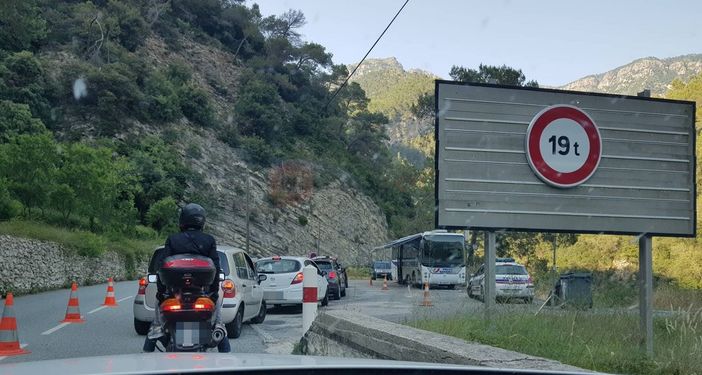 Lunghe code in Val Roya in questa prima domenica di luglio