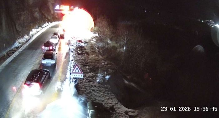 Colle di Tenda, lato francese - immagine della webcam di inforoutes06.fr