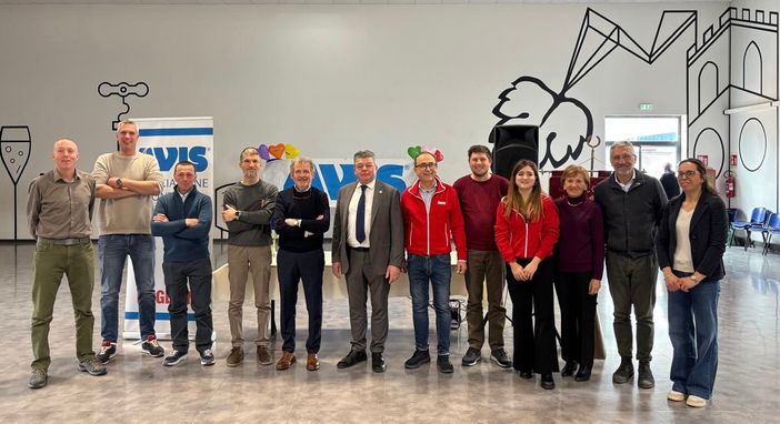 I premiati presenti con Sindaco Claudio Raviola e Presidente Avis Roberto Gabetti