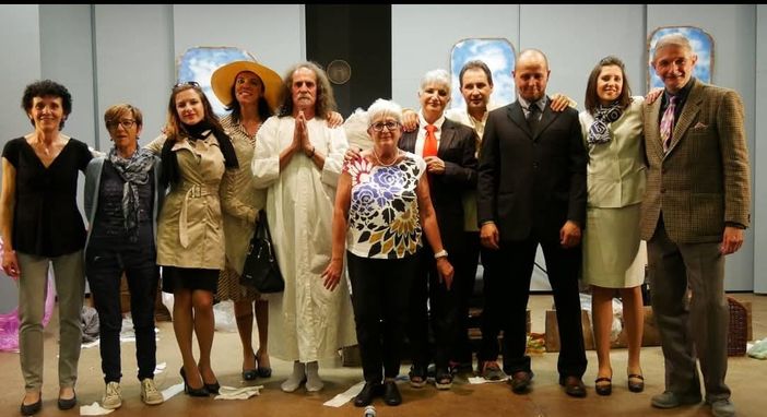 Trinità e lo spettacolo di fine anno de “Gli Instabili”: “Scene di teatro” del regista e attore Marco Sapino Trinità e lo spettacolo di fine anno de “Gli Instabili”: “Scene di teatro” del regista e attore Marco Sapino