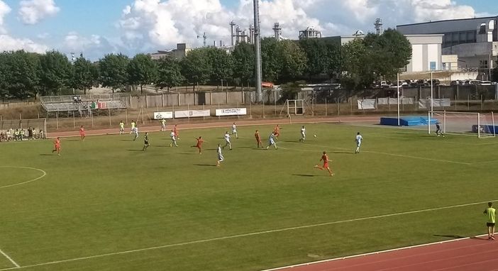 Saluzzo e Bra in azione nella sfida d'andata terminata 1-1