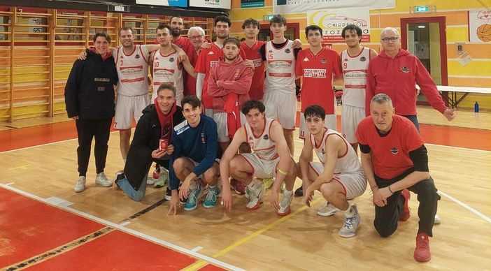 BASKET / La "Sporca Dozzina" della Gerbaldo: Savigliano batte Cuneo Mondovì e vola verso il finale d'anno