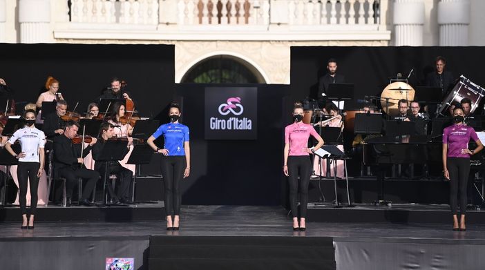 Torino ha abbracciato le stelle del Giro d'Italia Torino ha abbracciato le stelle del Giro d'Italia