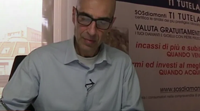 Vendere oro e gioielli in un momento di crisi e difficoltà: ecco i consigli dell'esperto Roberto Gai su come farlo al meglio e non cadere in trappole Vendere oro e gioielli in un momento di crisi e difficoltà: ecco i consigli dell'esperto Roberto Gai su come farlo al meglio e non cadere in trappole