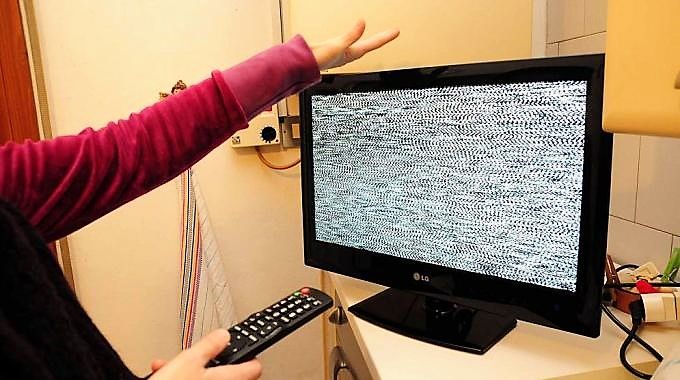 Segnale RAI debole o assente in Valle Maira: l'Unione montana si appella a Di Maio, ministro con delega alle Telecomunicazioni Segnale RAI debole o assente in Valle Maira: l'Unione montana si appella a Di Maio, ministro con delega alle Telecomunicazioni