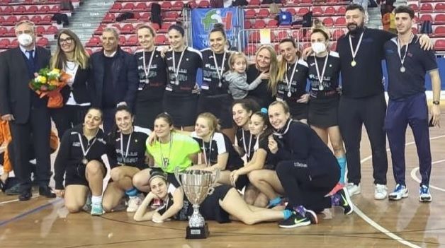 Hockey femminile Indoor: Lorenzoni sul tetto d'Italia per la 21^volta!
