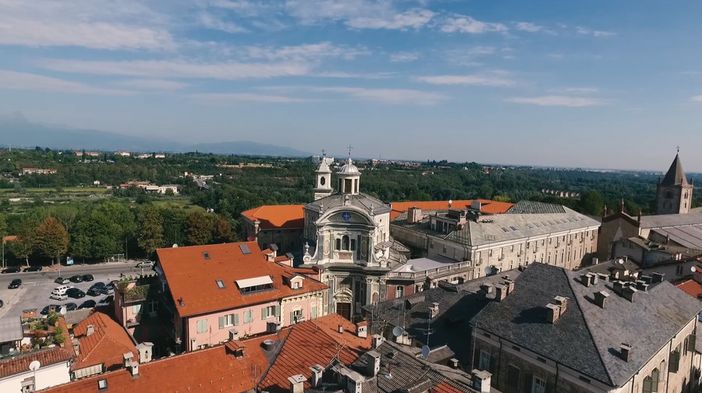 "Arte e Musica sacra" nella chiesa di Santa Croce a Cuneo "Arte e Musica sacra" nella chiesa di Santa Croce a Cuneo