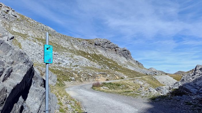 Rinnovata la segnaletica per ciclisti sul Colle Fauniera: l’Unione Montana Valle Stura realizzerà nuovi lavori dalla prossima primavera