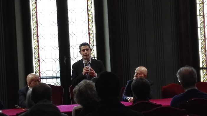 Alba: il sindaco Maurizio Marello ha accolto in città quello di Parma Federico Pizzarotti