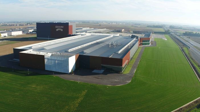 Lo stabilimento Panealba di Cherasco Lo stabilimento Panealba di Cherasco