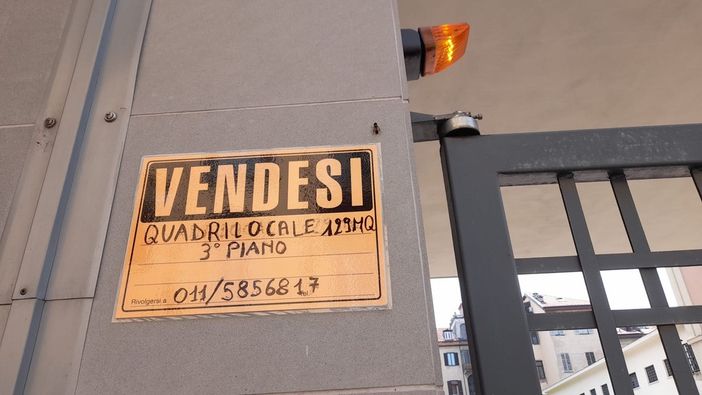 I tassi di interesse calano, il mattone prende quota: in Piemonte crescono sia le compravendite che gli affitti