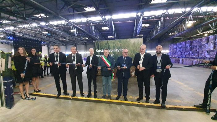 Inaugurato il nuovo impianto di riciclo della carta alla Smurfit Westrock di Verzuolo