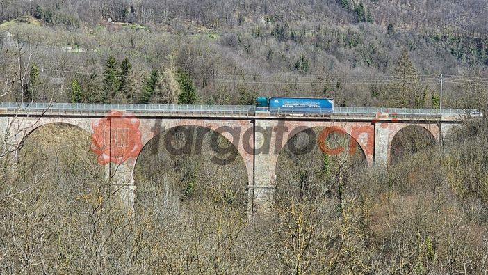 Gaiola, da mercoledì senso unico alternato sul ponte dell'Olla per la posa della fibra. Attesi da maggio, invece, gli interventi conservativi Gaiola, da mercoledì senso unico alternato sul ponte dell'Olla per la posa della fibra. Attesi da maggio, invece, gli interventi conservativi