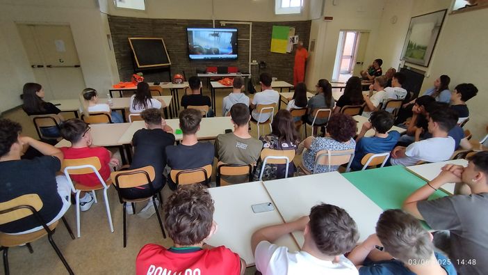 Le squadre AIB di Verzuolo e Valle Varaita incontrano gli studenti della Scuola Agraria “Umberto I”