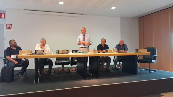 Immagine di repertorio del primo Consiglio del nuovo direttivo