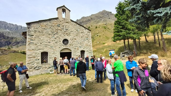 Pian della Regina, un compleanno tra memoria e amicizia alpina nel ricordo di Giovanni Genre
