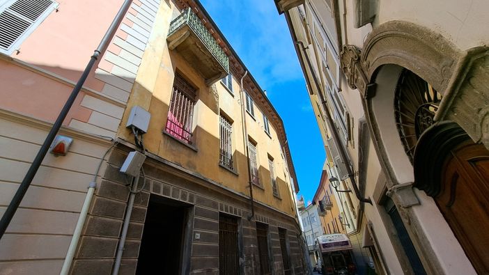 L’ex Casa Miroglio torna interamente pubblica: il Comune di Alba acquisisce l’ultimo piano L’ex Casa Miroglio torna interamente pubblica: il Comune di Alba acquisisce l’ultimo piano