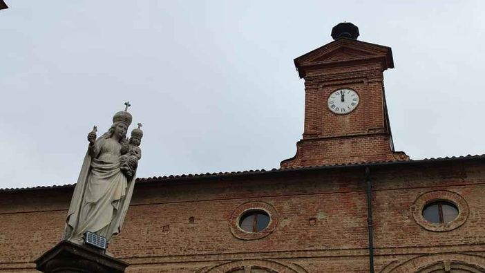 Riparato l’orologio del Santuario della Beata Vergine del Pilone a Moretta