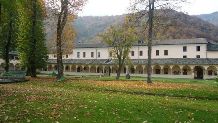 La società corale di Cuneo in concerto a Chiusa di Pesio in occasione degli 850 anni della Certosa La società corale di Cuneo in concerto a Chiusa di Pesio in occasione degli 850 anni della Certosa