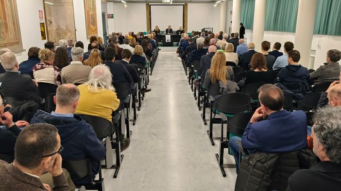 Riforma della giustizia, incontro pubblico a Cuneo con Enrico Costa Riforma della giustizia, incontro pubblico a Cuneo con Enrico Costa