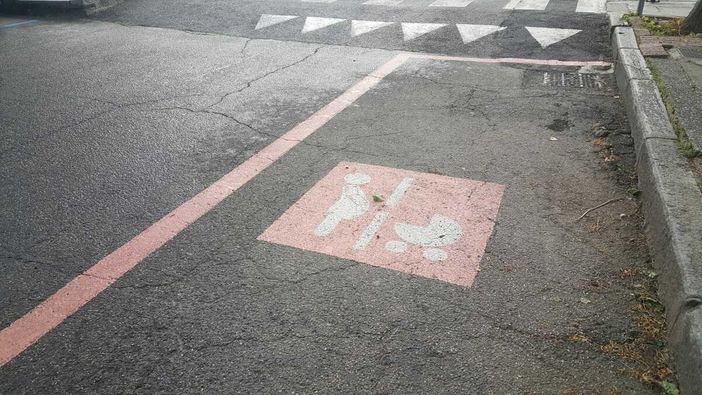 Bra, cresce il numero dei parcheggi rosa riservati ai neo-genitori