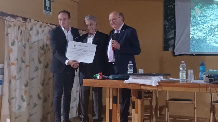 Somano ha conferito la cittadinanza onoraria all'artista Beppe Leardi