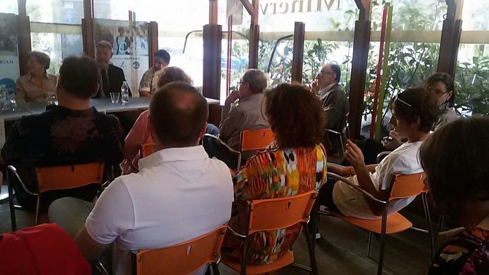 Grande riscontro di pubblico per il caffè elettorale della candidata Maria Luisa Martello