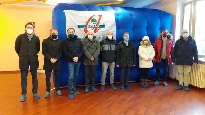 Inaugurata la "stanza degli abbracci" a Carrù