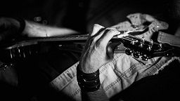 Un weekend dedicato alla chitarra all'Auditorio Borelli di Boves