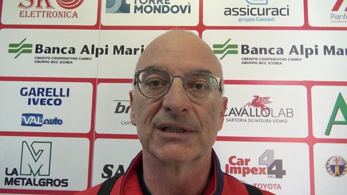 L'allenatore della Monregale Franco Giuliano L'allenatore della Monregale Franco Giuliano