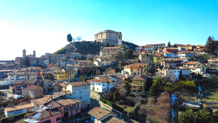 Una veduta del centro roerino (foto di Daniele Ferrero) Una veduta del centro roerino (foto di Daniele Ferrero)