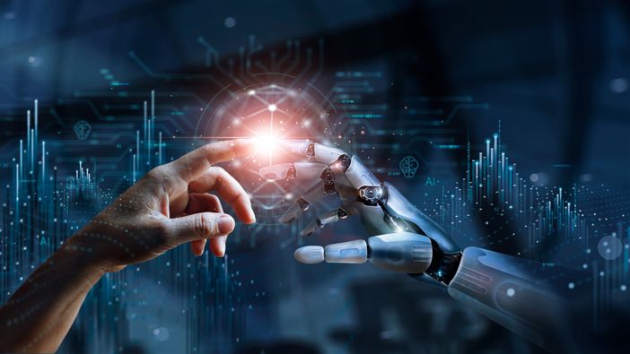 L'Intelligenza artificiale ci sostituirà? Intanto oggi inizia ad "assumerci" L'Intelligenza artificiale ci sostituirà? Intanto oggi inizia ad "assumerci"