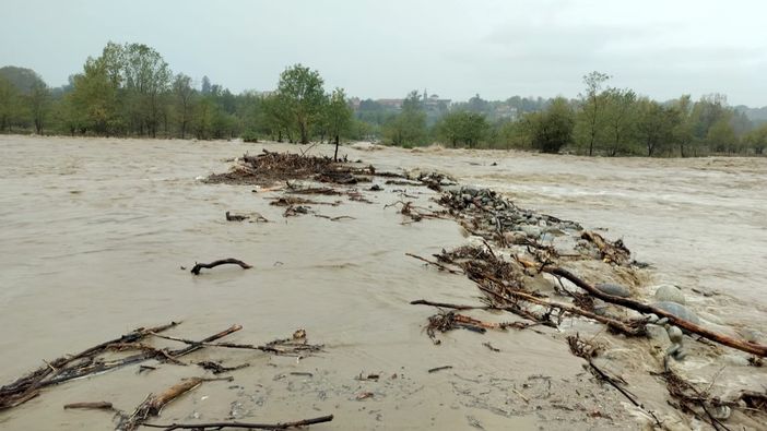 MALTEMPO / Cuneo, chiuso il guado sul torrente Gesso MALTEMPO / Cuneo, chiuso il guado sul torrente Gesso