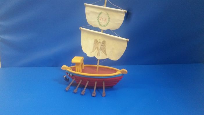 Progetto integrato “Creo…la storia”: un modello di nave romana in legno realizzato da una decina di ragazzi disabili