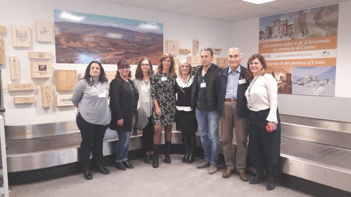 Levaldigi: l'aeroporto mette le ali alle eccellenze del vino Levaldigi: l'aeroporto mette le ali alle eccellenze del vino