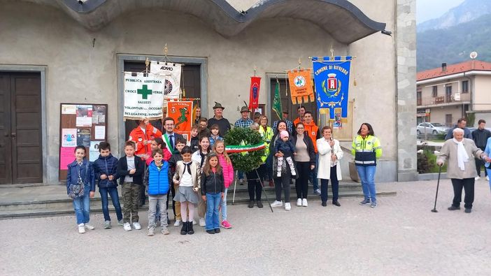 Foto di gruppo per gli organizzatori della Festa della Liberazione 2023 di Rifreddo