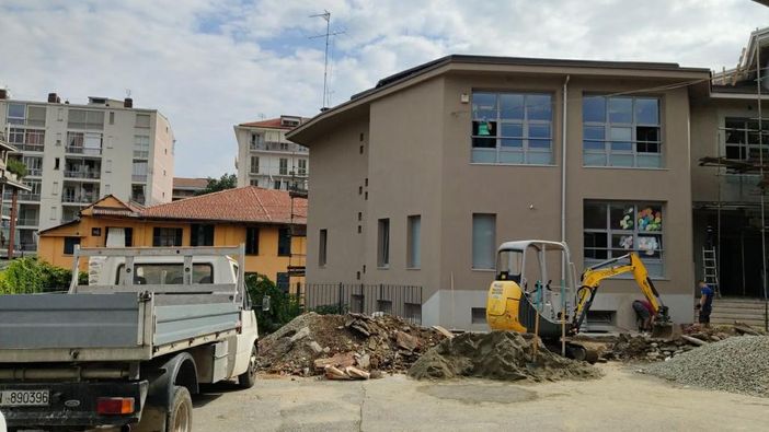 Tanti i cantieri sulle scuole saluzzesi Tanti i cantieri sulle scuole saluzzesi