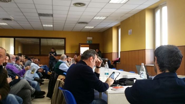 I delegati attendono l'arrivo dei vertici Michelin