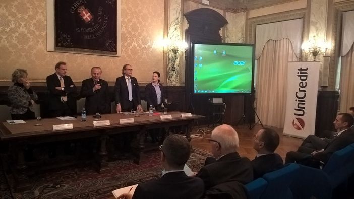 Il tavolo dei relatori