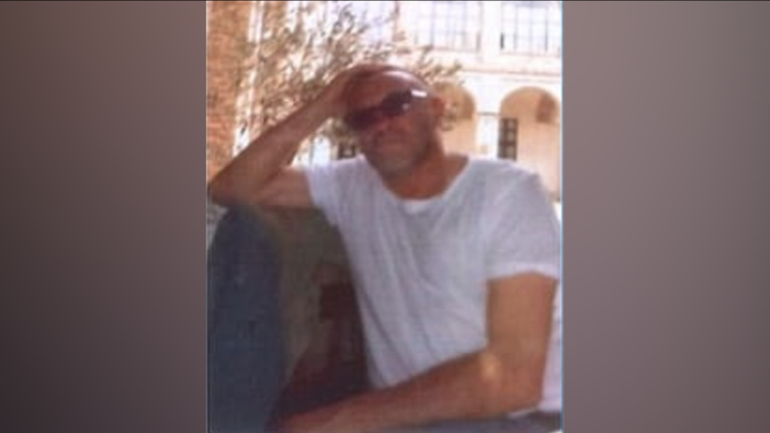 Saluzzo piange il fioraio “Adry”, morto all’età di 53 anni dopo una malattia