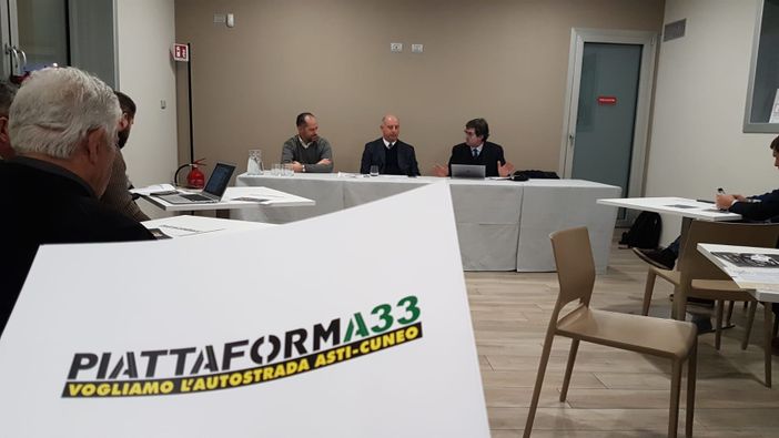 Privati e aziende uniti in “Piattaforma A33” per il completamento dell'autostrada Asti-Cuneo (VIDEO)