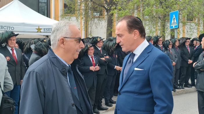 Franco Civallero con Alberto Cirio all'inaugurazione del monumento al Bersagliere