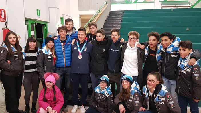 Festa a Limone Piemonte per Edoardo 'Dado' Saracco, medaglia di bronzo nello Slalom ai Giochi Olimpici Invernali della Gioventù (FOTO E VIDEO)